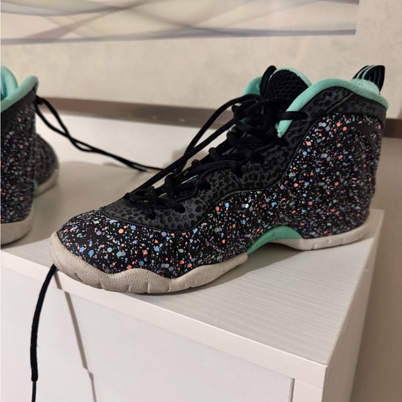 Nike Air Foamposite One Easter - Picture 11 of 13